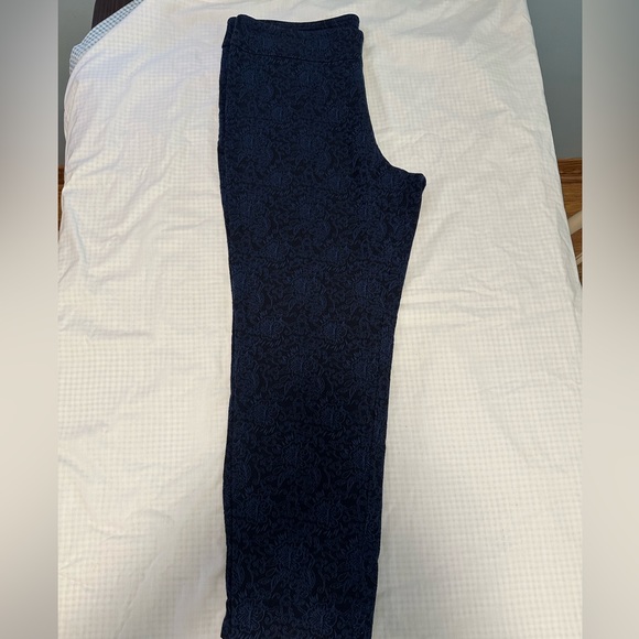 Black and blue floral pants. Size 16. - Picture 2 of 8